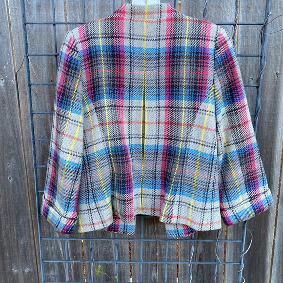 Multicolor Military Button Style Tweed Crop Blazer - Picture 6 of 8